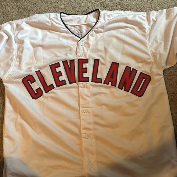 Jose Ramirez custom jersey signed - Picture 3 of 3